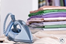 Aide-ménagère sociale Charleroi - Repasser et ranger linge de maison